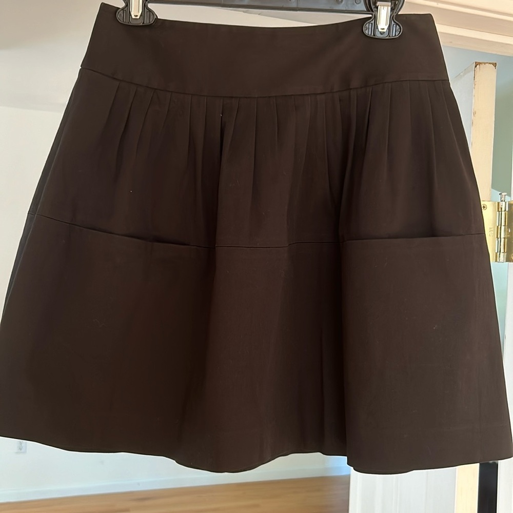 Theory high waisted mini with front pockets and side zipper